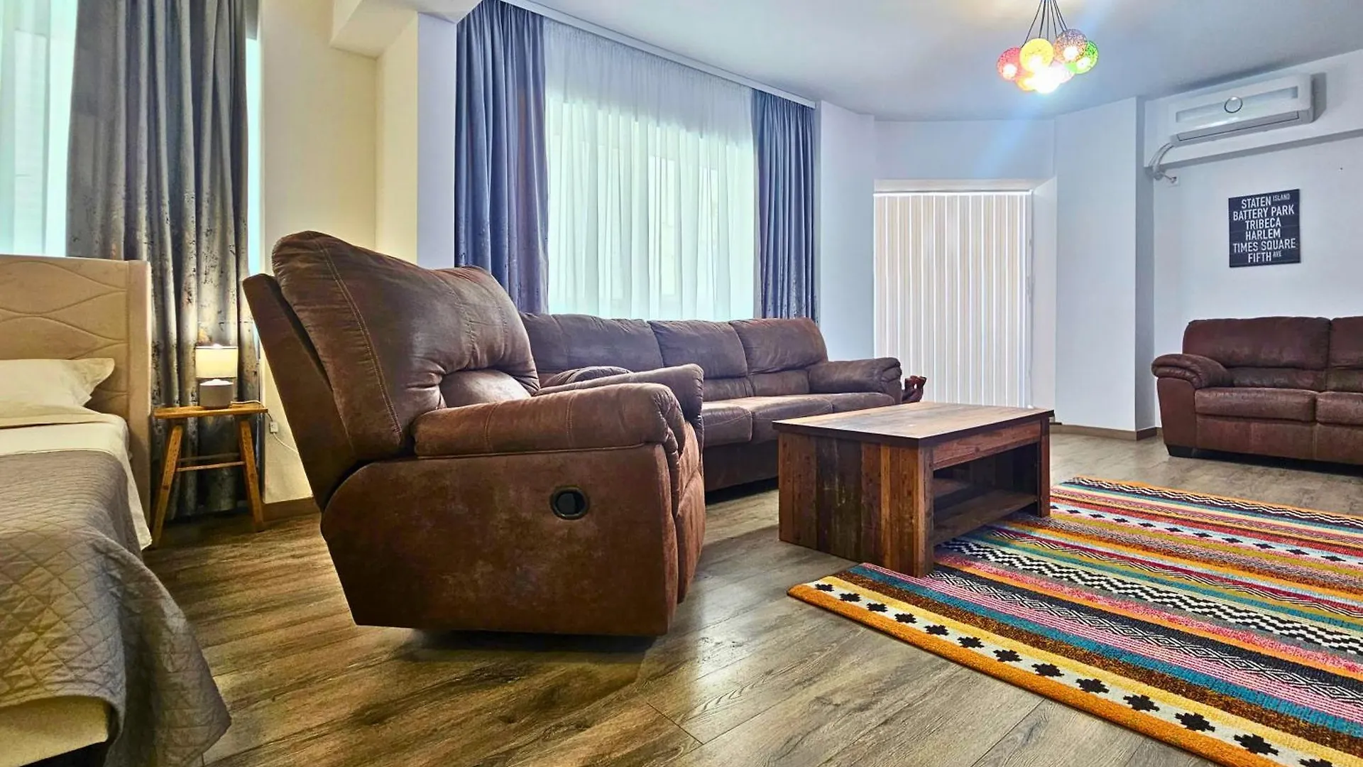 Fancy 2Bd Family Friendly In Historical Centre Netflix View 罗马尼亚