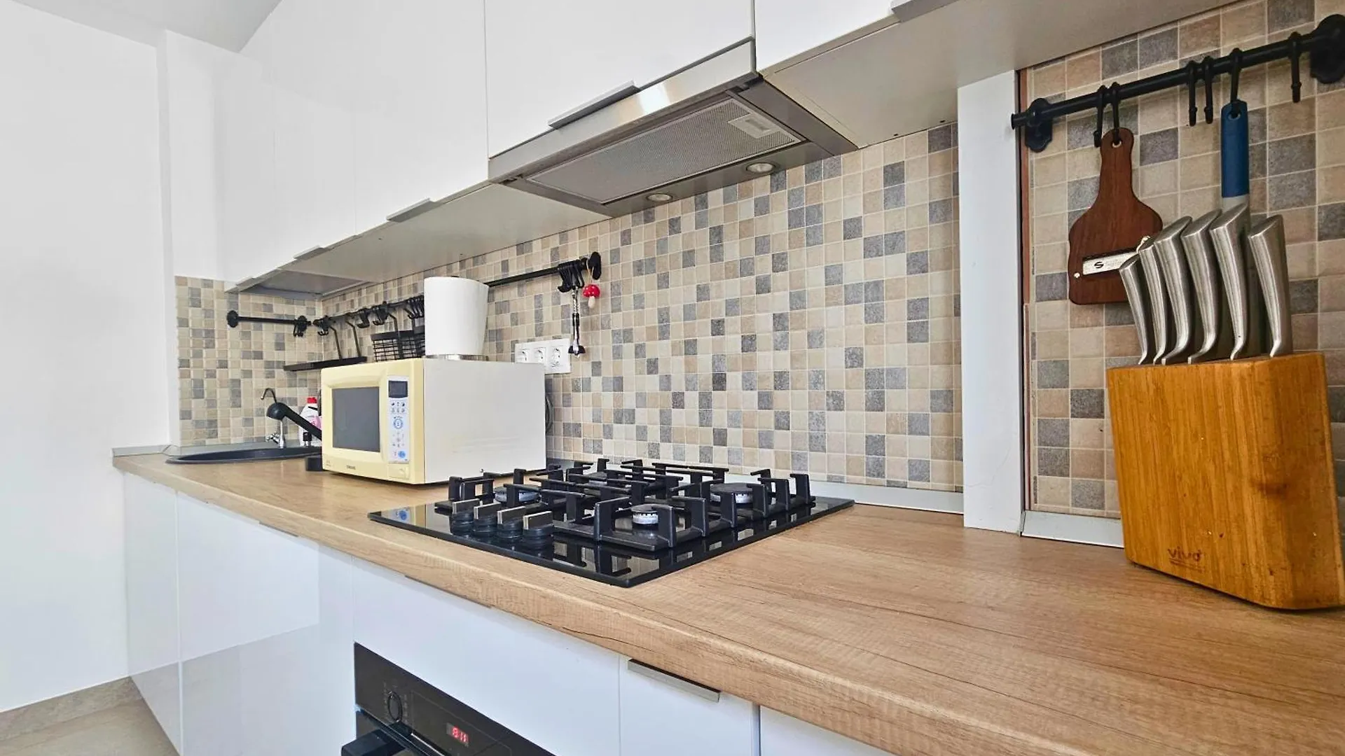 Fancy 2Bd Family Friendly In Historical Centre Netflix View 罗马尼亚