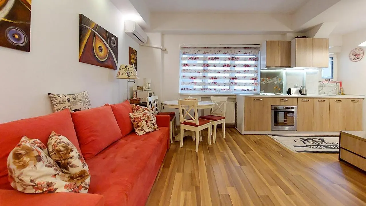 شقة Fancy 2Bd Family Friendly In Historical Centre Netflix View