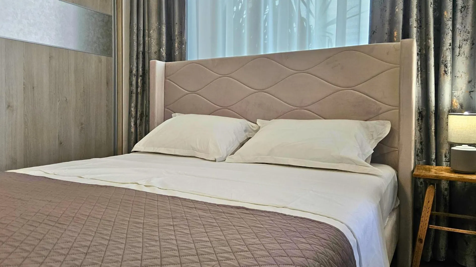 Fancy 2Bd Family Friendly In Historical Centre Netflix View Apartman