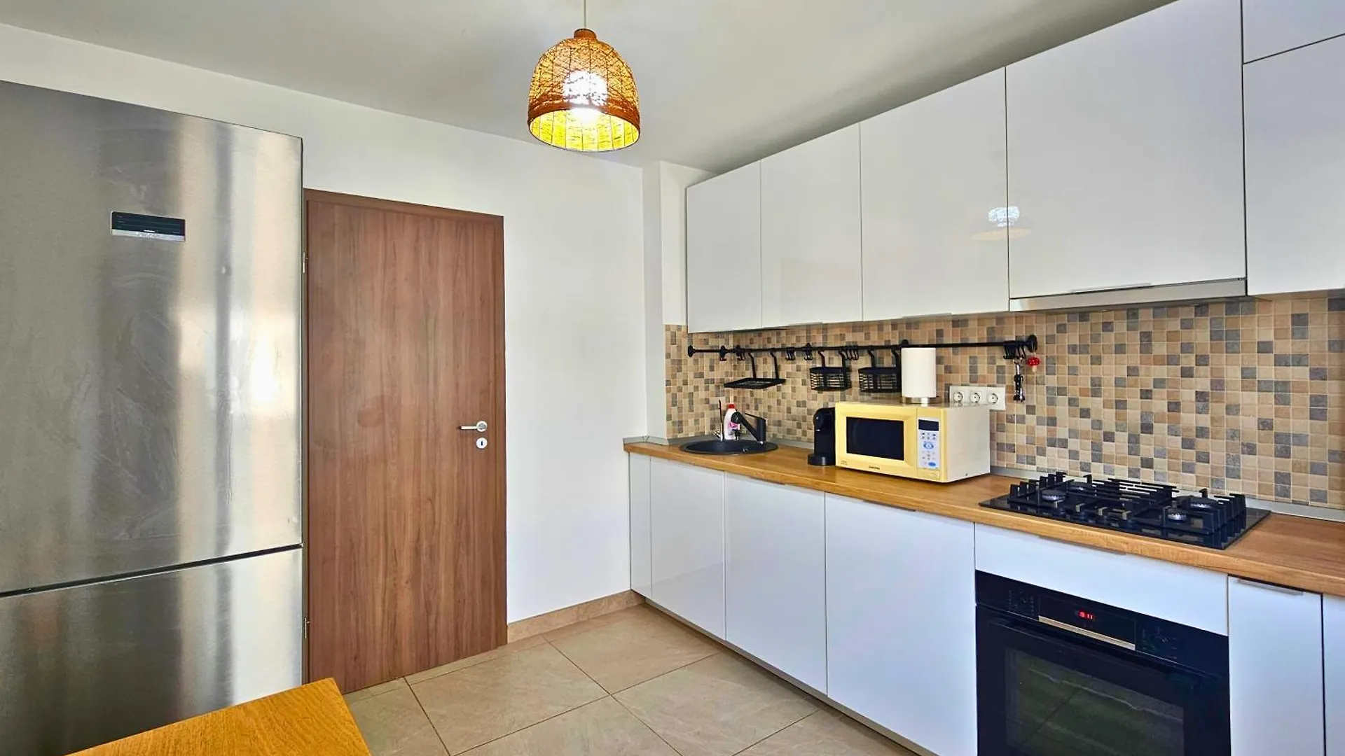 Fancy 2Bd Family Friendly In Historical Centre Netflix View Apartman Bukarest
